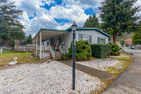 315 W Evans Creek UNIT 22 Rogue River OR 97537