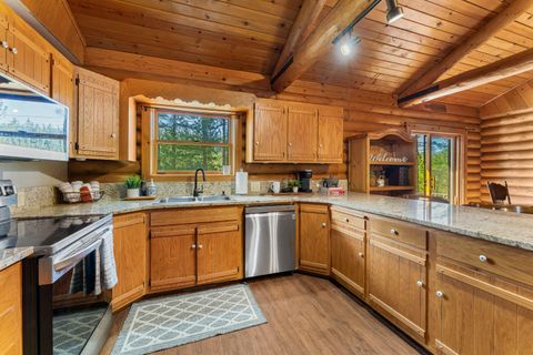 Tiny photo for 1201 Reeves Creek Road, Selma, OR 97538 (MLS # 220220109)