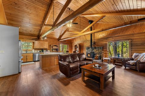 Tiny photo for 1201 Reeves Creek Road, Selma, OR 97538 (MLS # 220220109)