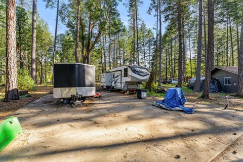 Tiny photo for 1201 Reeves Creek Road, Selma, OR 97538 (MLS # 220220109)