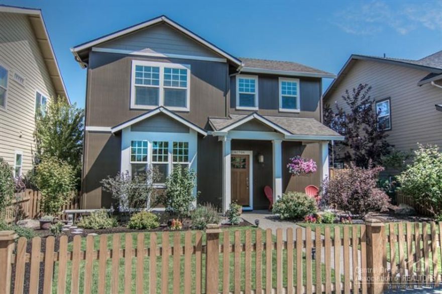 Turn key and picture perfect Earth Advantage certified Palmer Home located in the highly desirable Gardenside neighborhood! Converse with guests in your stylish living room with stunning built-ins and gas fireplace. Beautiful kitchen boasts oak hardwoods, tile countertops, tile backsplash, and stainless appliances. Enjoy Cascade views from upstairs bedrooms and spacious loft. Fire up the grill in your landscaped private backyard oasis. Pride of original homeowners care makes this house a must see!