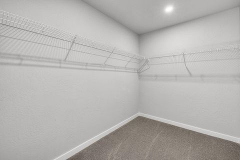 Tiny photo for 744 NE Brookstone Drive, Prineville, OR 97754 (MLS # 220216979)