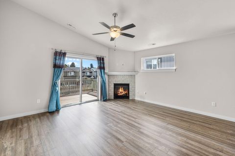 Tiny photo for 744 NE Brookstone Drive, Prineville, OR 97754 (MLS # 220216979)