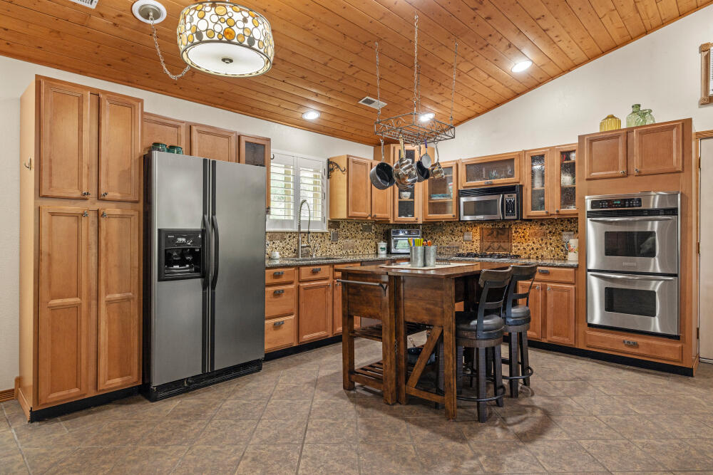 Lake Shore Gardens - Residential