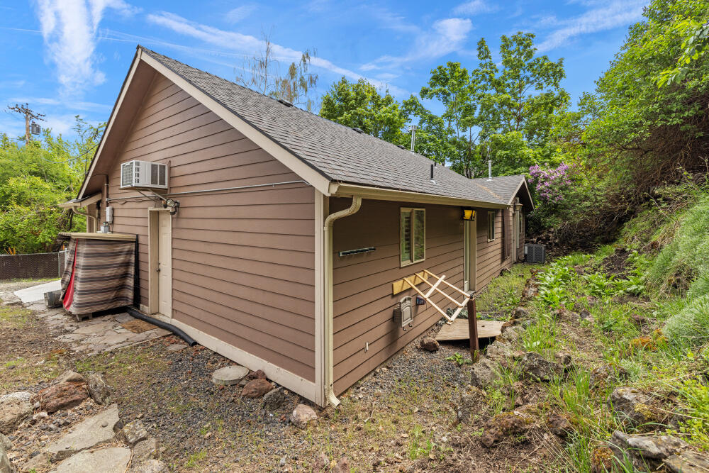 Lake Shore Gardens - Residential