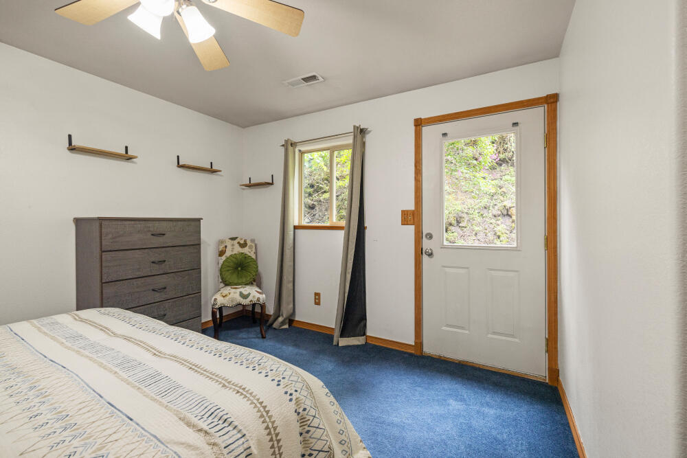 Lake Shore Gardens - Residential