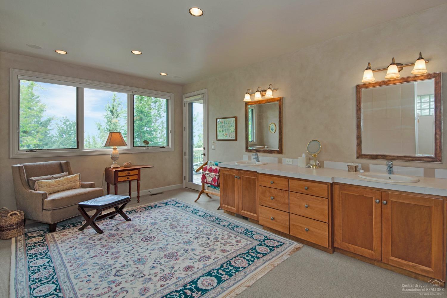 Awbrey Butte - Residential