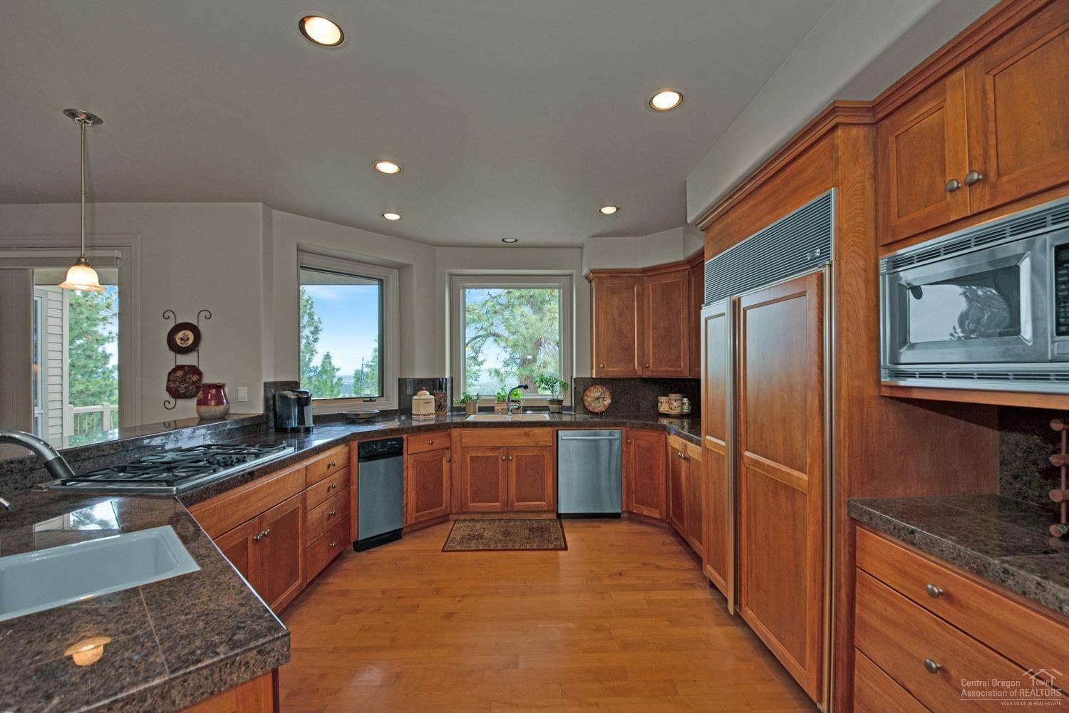 Awbrey Butte - Residential