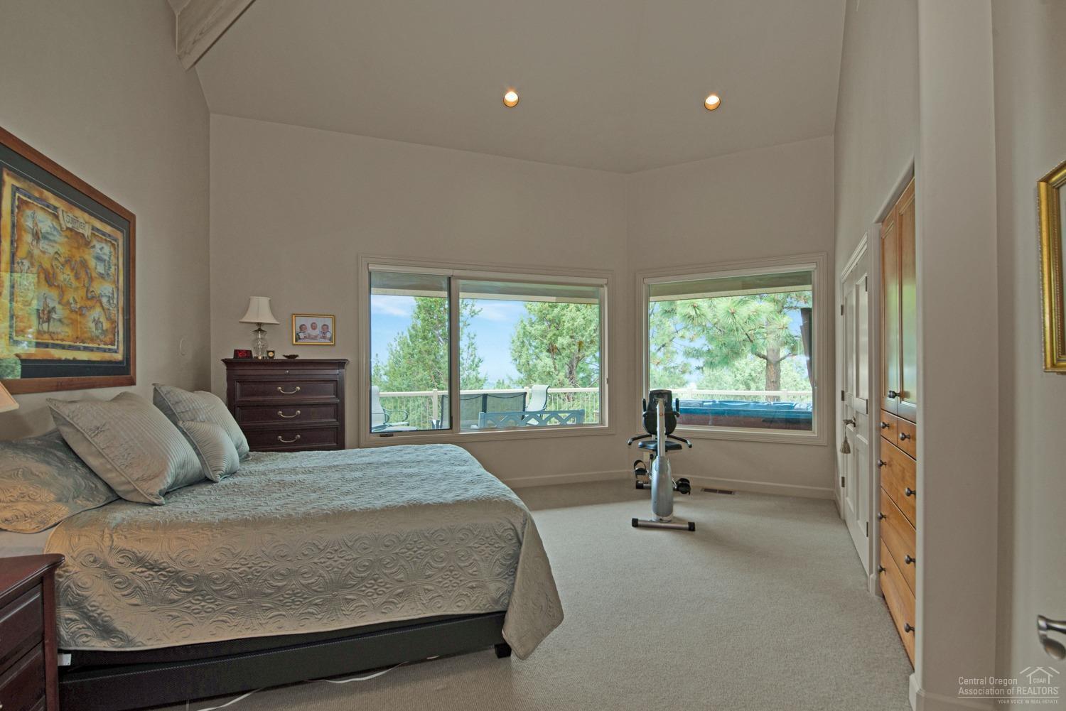 Awbrey Butte - Residential