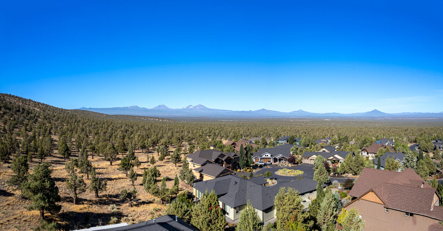 Eagle Crest - Residential