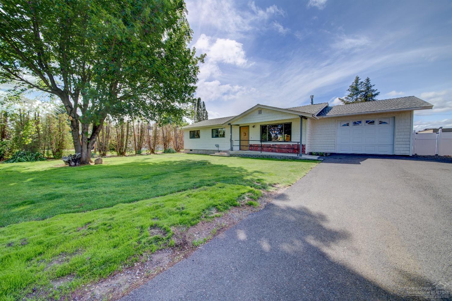 ParkwayA - Residential