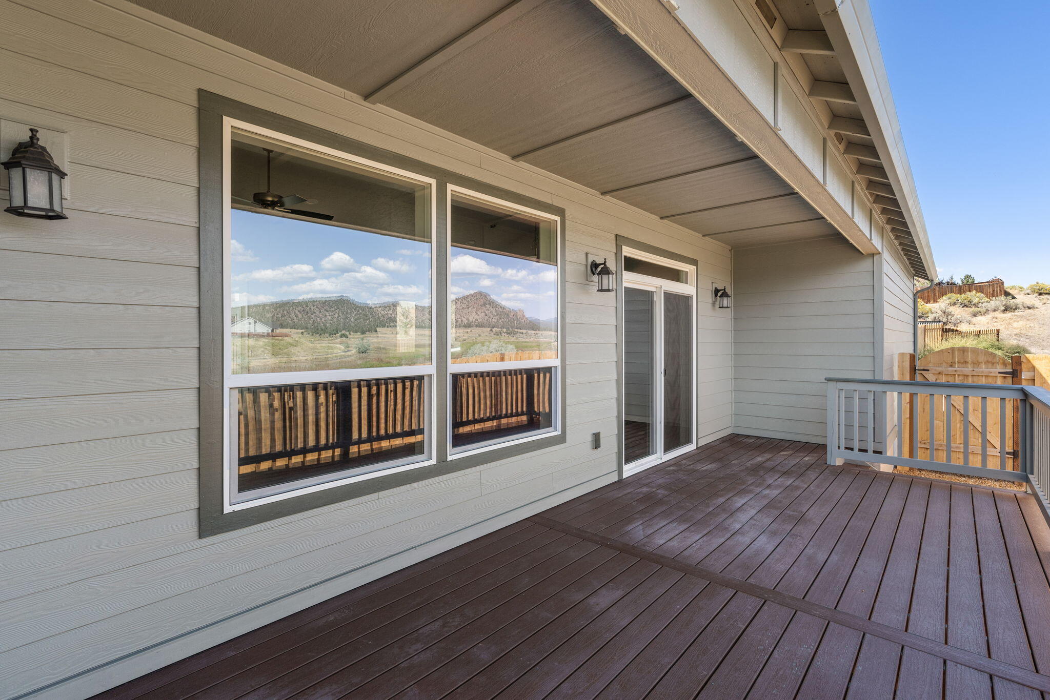 Stoneridge Terrace - Residential