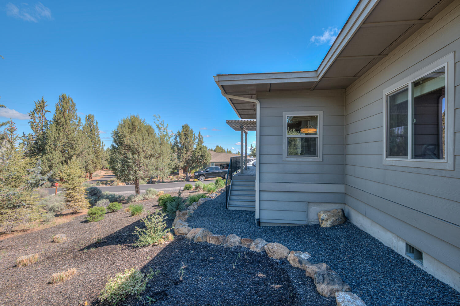 1194 Highland View Loop