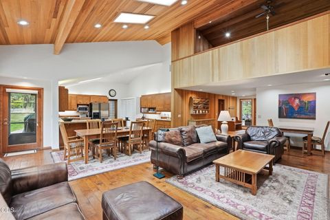 Tiny photo for 70305 Arvensis #GM 348, Black Butte Ranch, OR 97759 (MLS # 220223031)