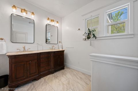 Tiny photo for 714 SW Cascade Avenue, Redmond, OR 97756 (MLS # 220220060)