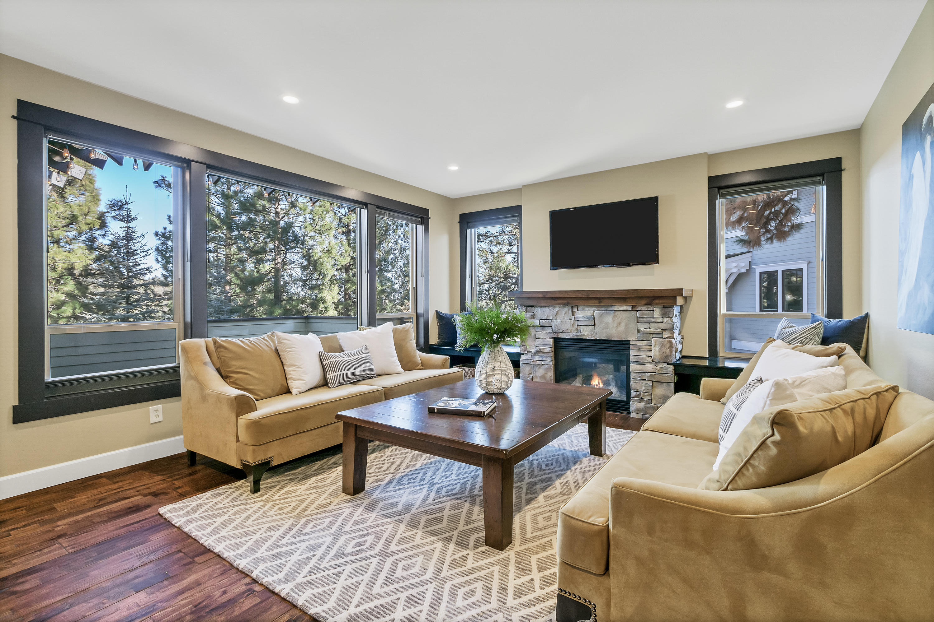 NorthWest Crossing - Residential