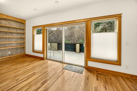 Tiny photo for 435 Granite Street, Ashland, OR 97520 (MLS # 220214850)