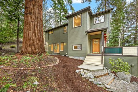 Tiny photo for 435 Granite Street, Ashland, OR 97520 (MLS # 220214850)