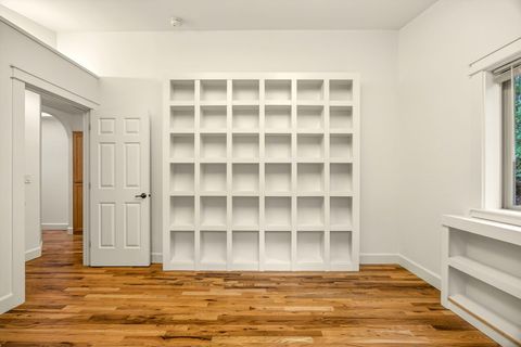 Tiny photo for 435 Granite Street, Ashland, OR 97520 (MLS # 220214850)