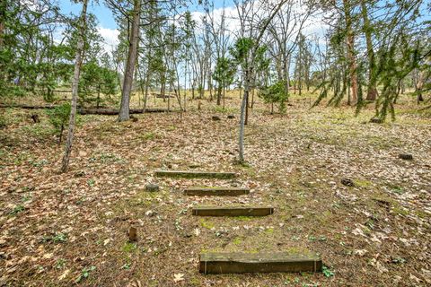 Tiny photo for 435 Granite Street, Ashland, OR 97520 (MLS # 220214850)