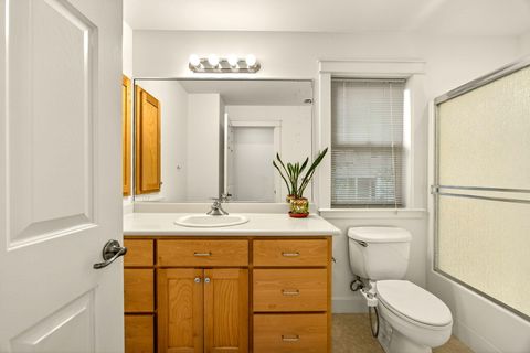 Tiny photo for 435 Granite Street, Ashland, OR 97520 (MLS # 220214850)