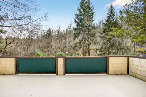 Tiny photo for 435 Granite Street, Ashland, OR 97520 (MLS # 220214850)