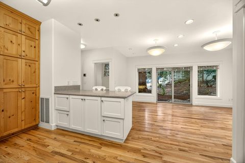 Tiny photo for 435 Granite Street, Ashland, OR 97520 (MLS # 220214850)