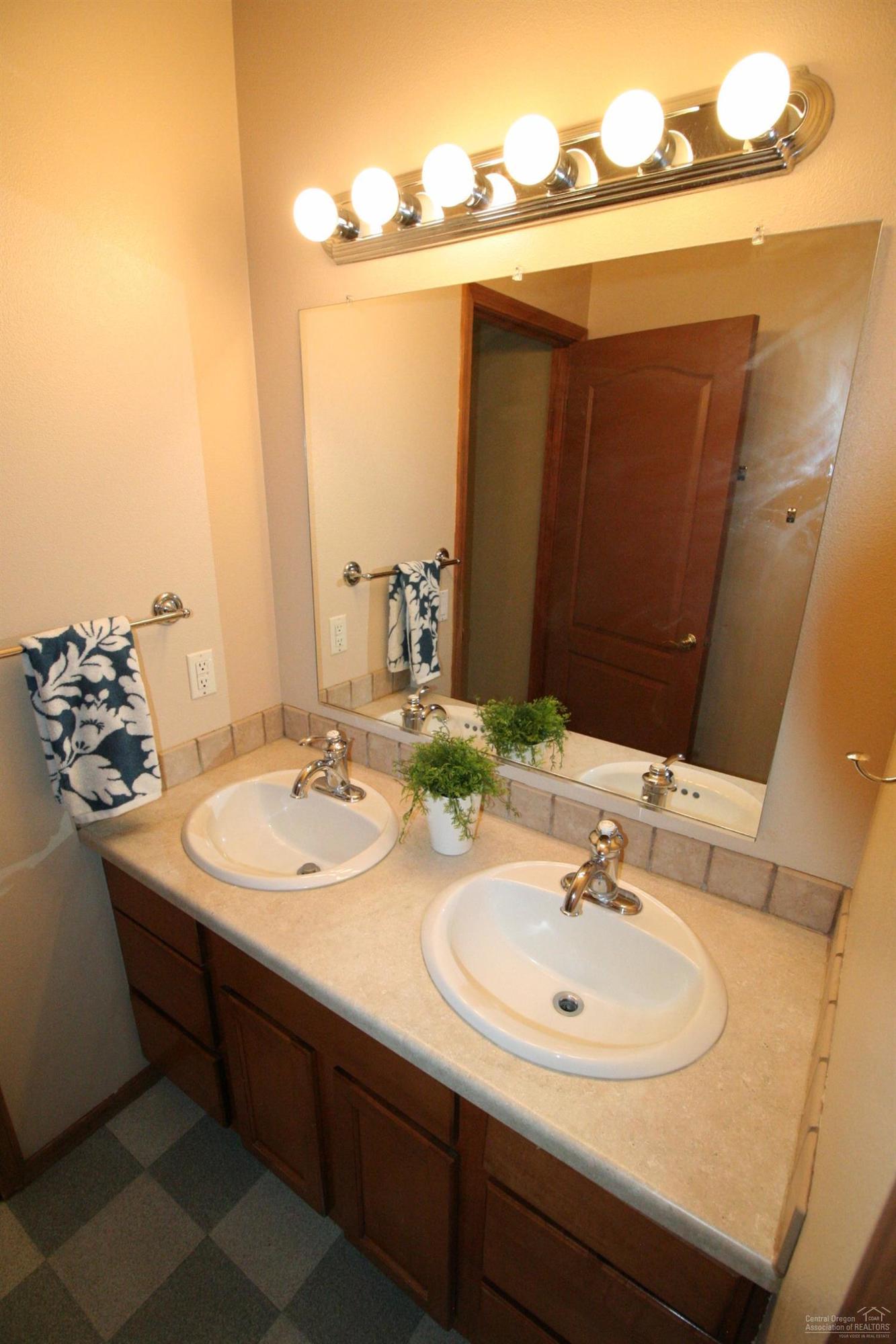 Stonebrook - Residential