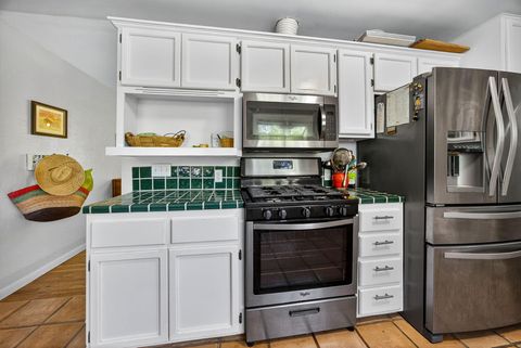 Tiny photo for 571 S Mountain Avenue, Ashland, OR 97520 (MLS # 220219278)