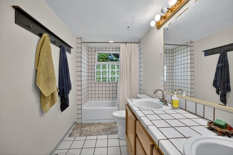 Tiny photo for 571 S Mountain Avenue, Ashland, OR 97520 (MLS # 220219278)