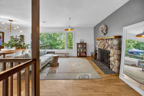 Tiny photo for 571 S Mountain Avenue, Ashland, OR 97520 (MLS # 220219278)