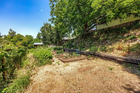 Tiny photo for 571 S Mountain Avenue, Ashland, OR 97520 (MLS # 220219278)