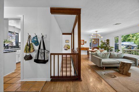 Tiny photo for 571 S Mountain Avenue, Ashland, OR 97520 (MLS # 220219278)