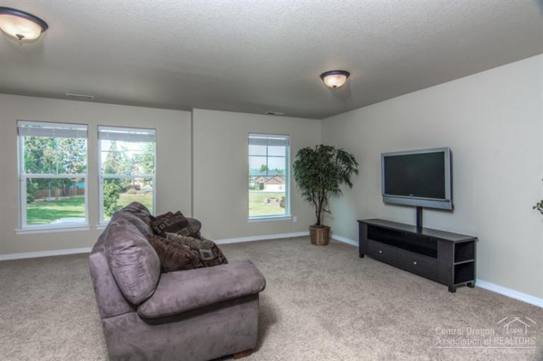 River Canyon Estates - Residential