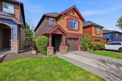 Photo of 63141 Britta Street, Bend, OR 97703 (MLS # 220219513)