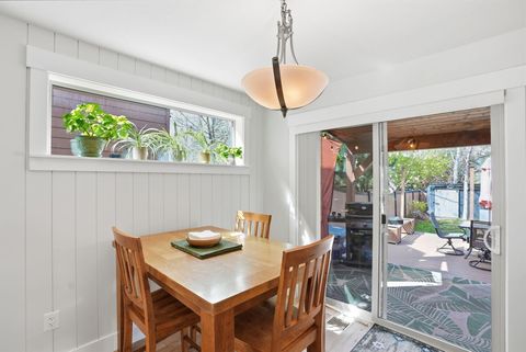 Tiny photo for 63141 Britta Street, Bend, OR 97703 (MLS # 220219513)