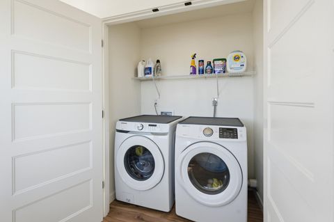 Tiny photo for 4074 SW Reif Road, Powell Butte, OR 97753 (MLS # 220217450)