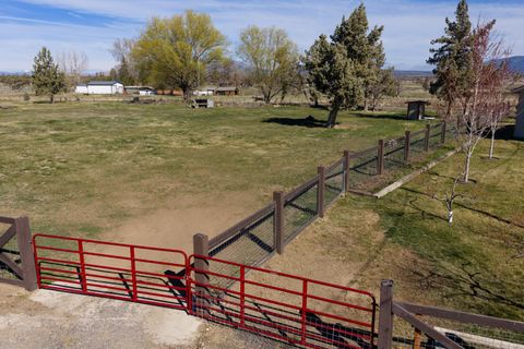 Tiny photo for 4074 SW Reif Road, Powell Butte, OR 97753 (MLS # 220217450)