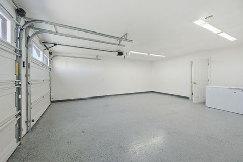 Tiny photo for 4074 SW Reif Road, Powell Butte, OR 97753 (MLS # 220217450)