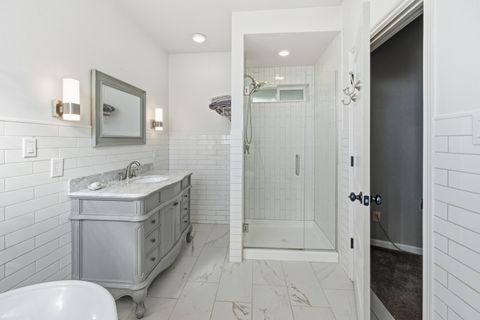 Tiny photo for 4074 SW Reif Road, Powell Butte, OR 97753 (MLS # 220217450)