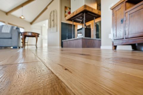 Tiny photo for 4074 SW Reif Road, Powell Butte, OR 97753 (MLS # 220217450)