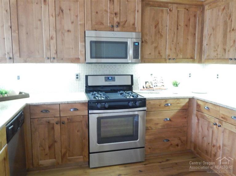 Awbrey Woods - Residential