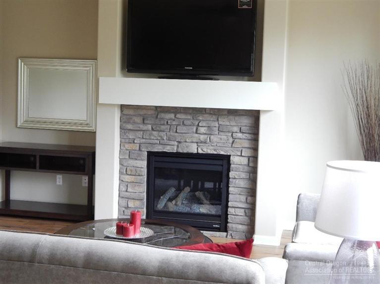 Awbrey Woods - Residential