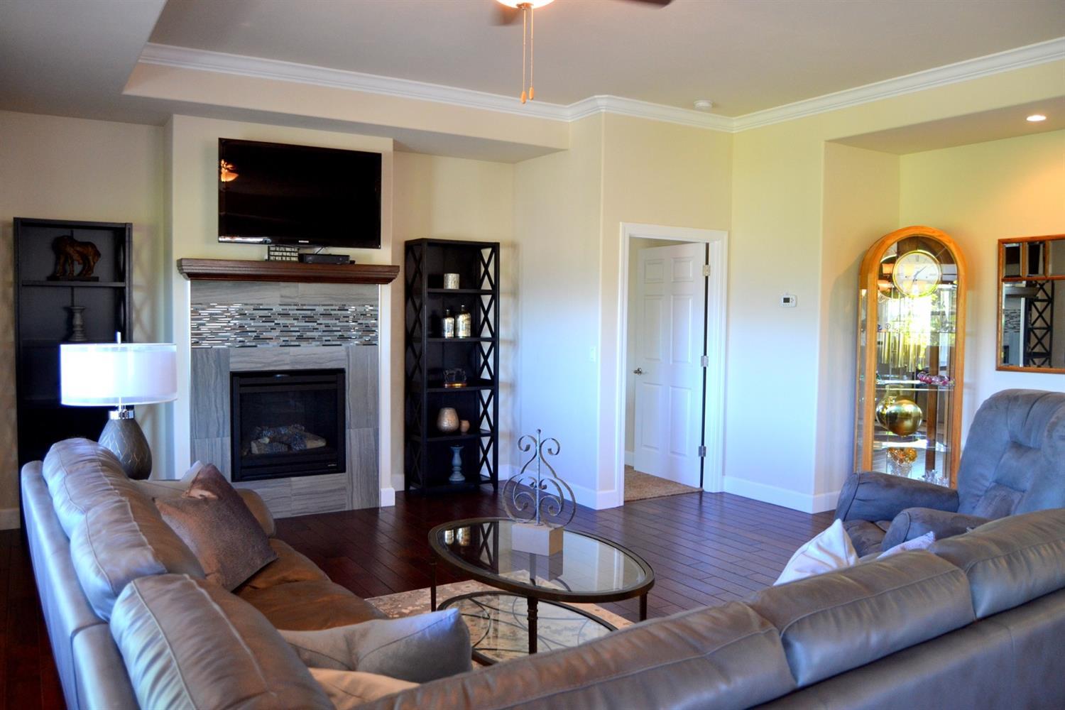 Meadow Wood - Residential