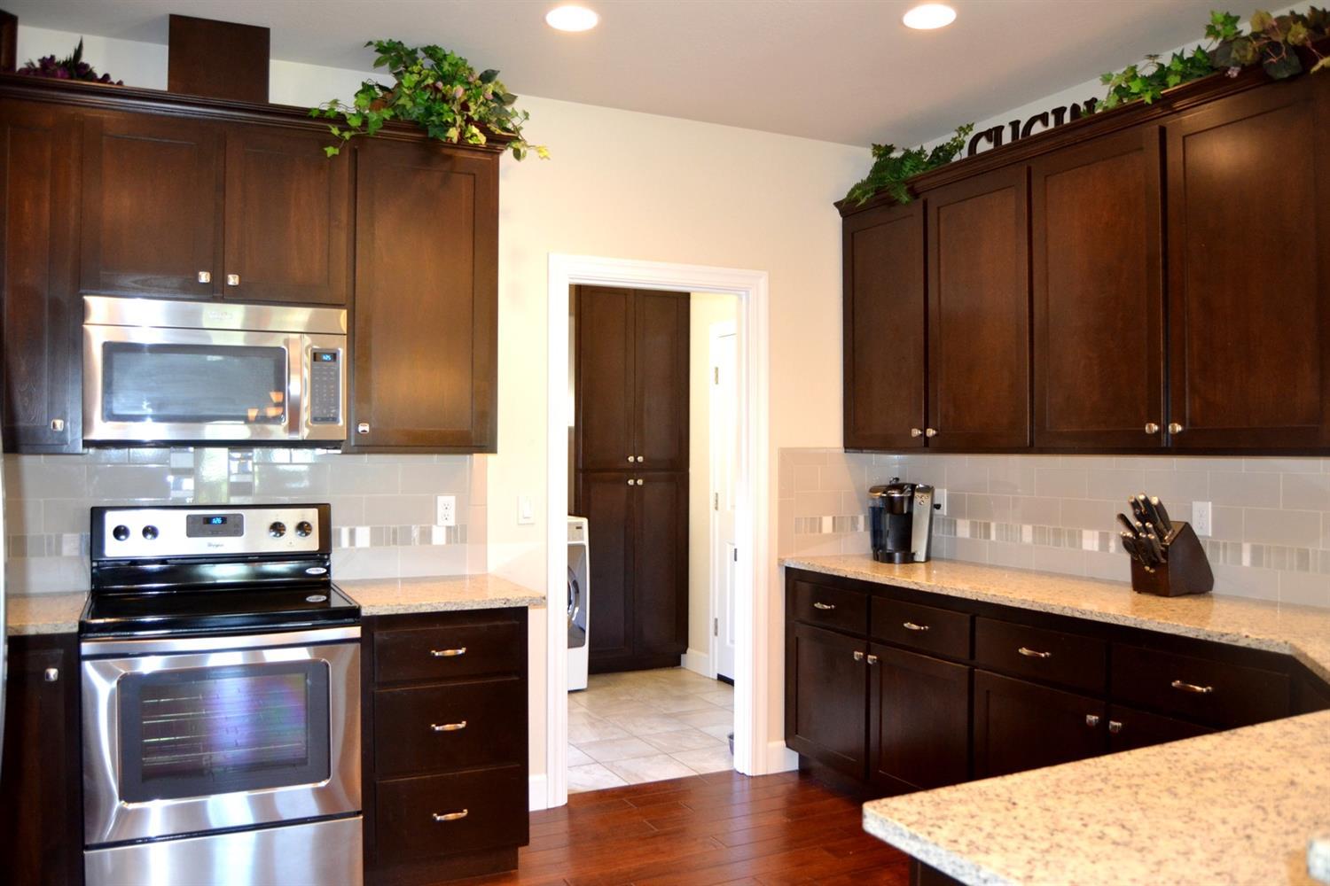 Meadow Wood - Residential