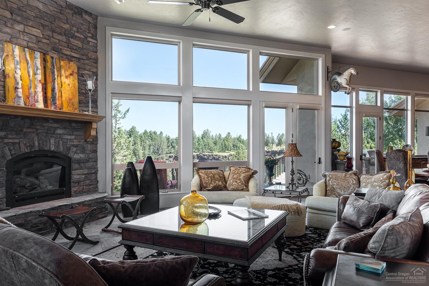 Eagle Crest - Residential