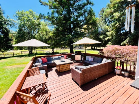 Tiny photo for 8122 New Hope Road, Grants Pass, OR 97527 (MLS # 220224385)