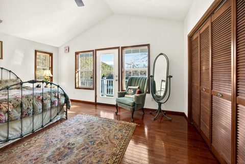 Tiny photo for 7555 E Antelope Road, Eagle Point, OR 97524 (MLS # 220213960)