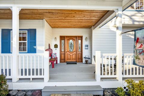 Tiny photo for 7555 E Antelope Road, Eagle Point, OR 97524 (MLS # 220213960)