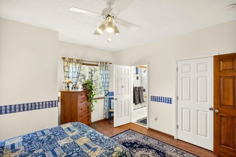 Tiny photo for 7555 E Antelope Road, Eagle Point, OR 97524 (MLS # 220213960)